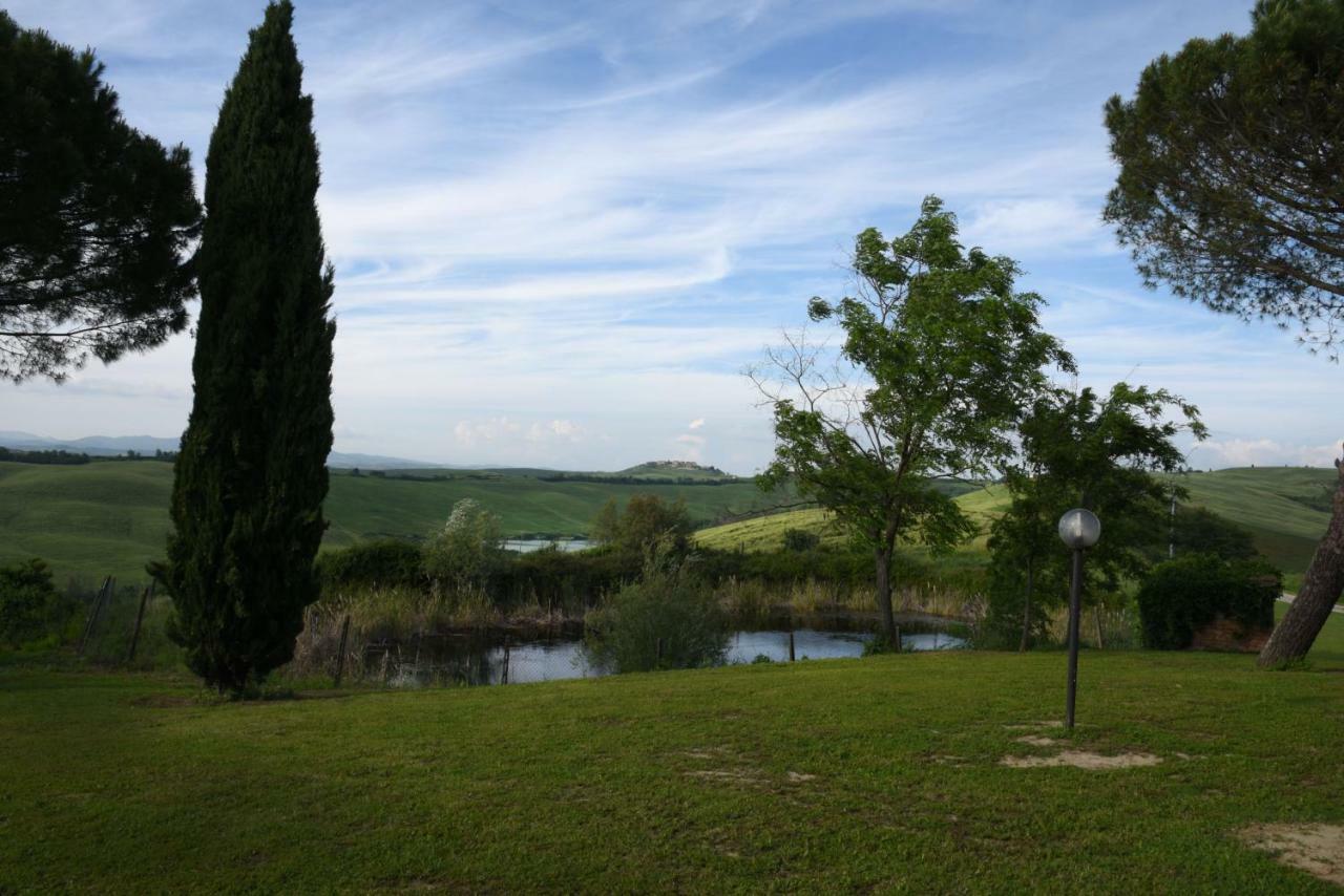 Podere Il Granaio - Crete Senesi - Tuscany Siena Exterior photo